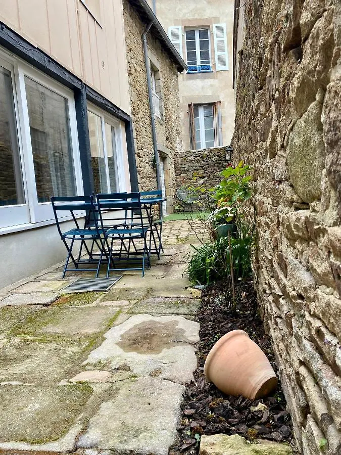 Ty Guenhael Petite Maisonnette Avec Exterieur Intra-Muros Proche Port De Vannes 0*,