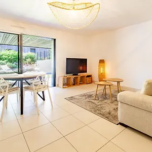 Appartement Viviane - T3 Reposant - Jardin - Garage - Wifi, Vannes