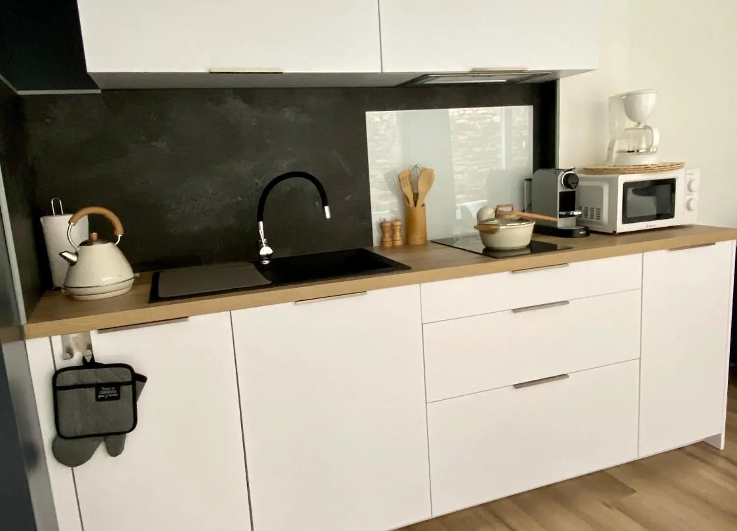 Ty Guenhael Petite Maisonnette Avec Exterieur Intra-Muros Proche Port De Vannes 0*,  Frankrike